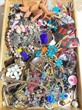 Huge Craft Repair Junk Tangled Findings Parts Jewelry Mix 3.13 Lbs Lot C127